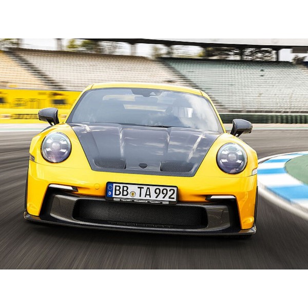Insert de pare-chocs avant carbone TECHART pour Porsche 992 GT3 (2021+) Insert de pare-chocs avant carbone TECHART pour Porsche 992 GT3 (2021+)
