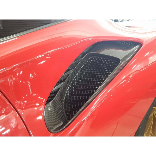 Prises d'air latérales Carbone SFORZA pour FERRARI 488 Pista
