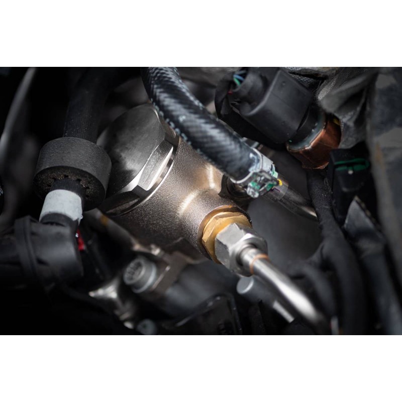 Pompe Haute Pression D'origine AUDI RS5 RS4 Touareg II V8 4.2 - Référence Hitachi 079127025Q - Occasion Fonctionnelle