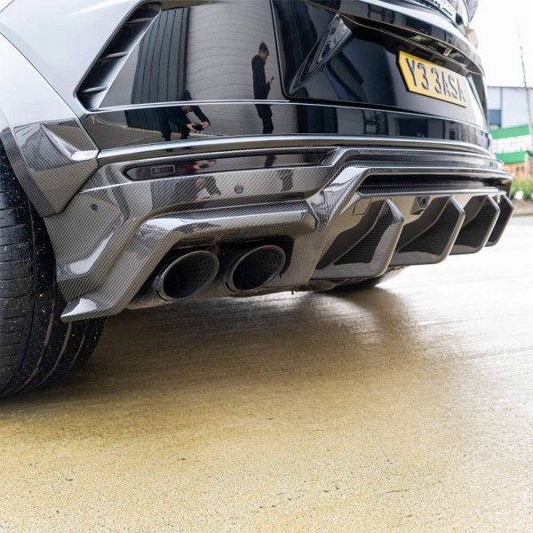 Diffuseur arrière Carbone CT CARBON pour LAMBORGHINI URUS Diffuseur arrière Carbone CT CARBON pour LAMBORGHINI URUS