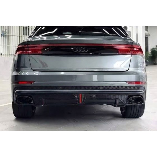 Diffuseur arrière look RSQ8 pour AUDI Q8 4M S-line / SQ8 (2018-2023)
