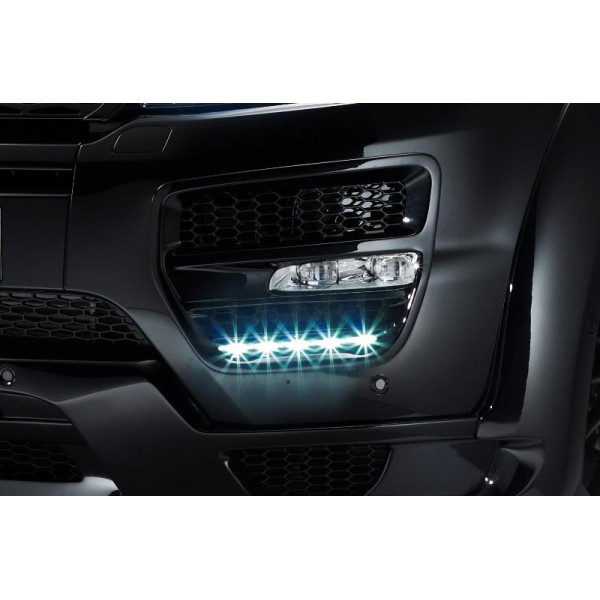 Entrées d'air avec feux de jour LED HAMANN pour Range Rover Evoque (-06/2015) Entrées d'air avec feux de jour LED HAMANN pour Range Rover Evoque (-06/2015)