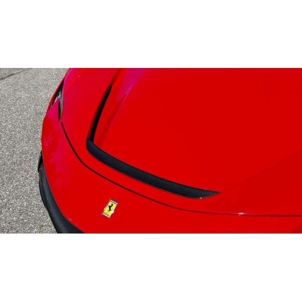 Insert prise d'air capot avant Carbone NOVITEC Ferrari SF90