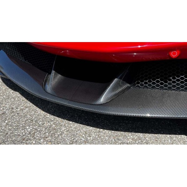 Partie centrale spoiler avant Carbone NOVITEC Ferrari SF90